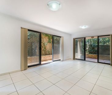 8/12 Murray Street, Northmead, NSW 2152 - Photo 3