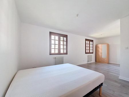 Location Maison 5 pièces 117m² QUETIGNY 21800 - Photo 4