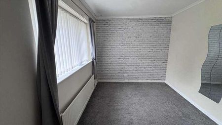 Holden Road, Prescot, L35 - Photo 2