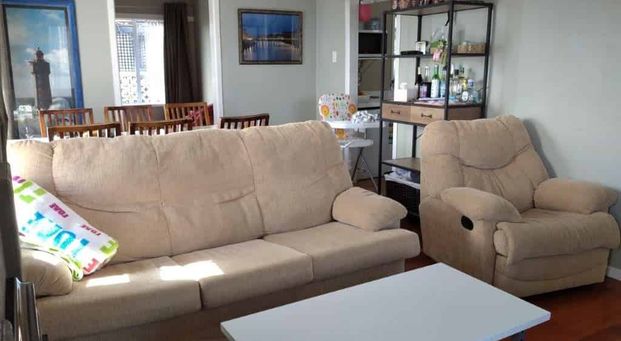 Shelly Park, 3 Bedrooms - Photo 1