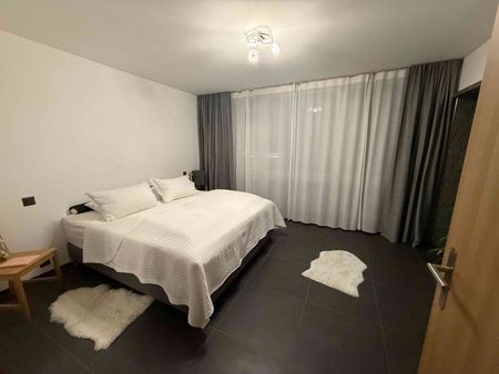 3.5 Zimmer, 110 m², 2. Stock - Photo 4