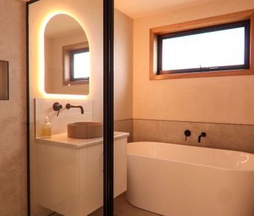 Near new 3-bedroom home for lease in picturesque Carrick. - Photo 4