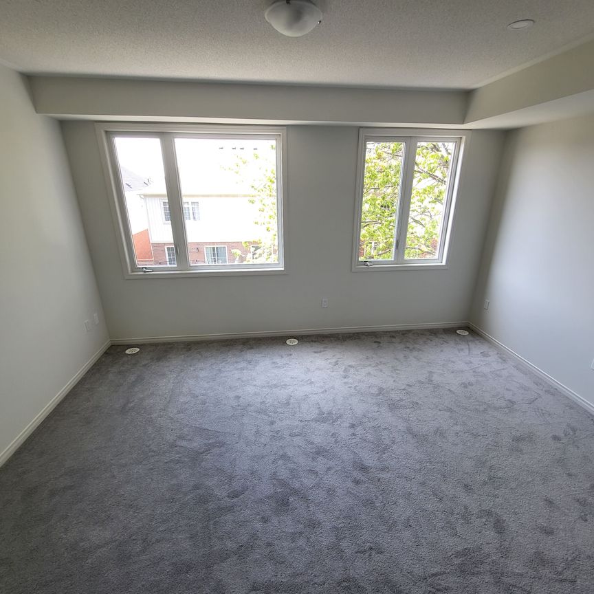 For Lease - 1436 Coral Springs Path, Oshawa, Ontario - Photo 1