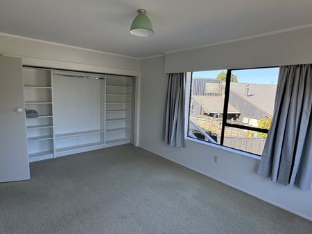 Property Management5 Moorgreen Heights, Torbay - House for Rent - Photo 5