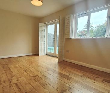 3 bedroom terraced house to rent - Photo 2