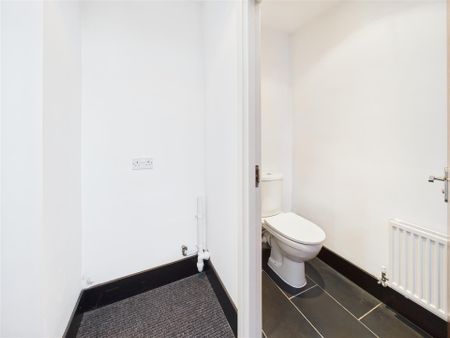 2 bedroom Terraced House to rent - Photo 4