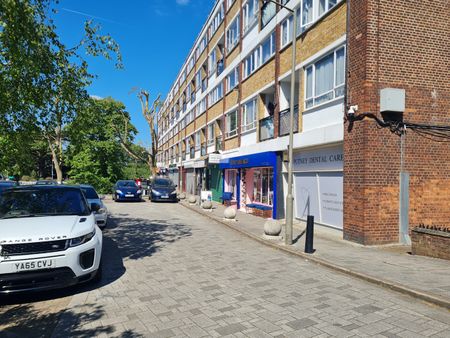 Room in a Shared Flat, Tildesley Road, SW15 - Photo 2