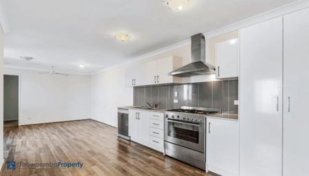 1/12 Carlin Street, 4350, Glenvale Qld - Photo 3