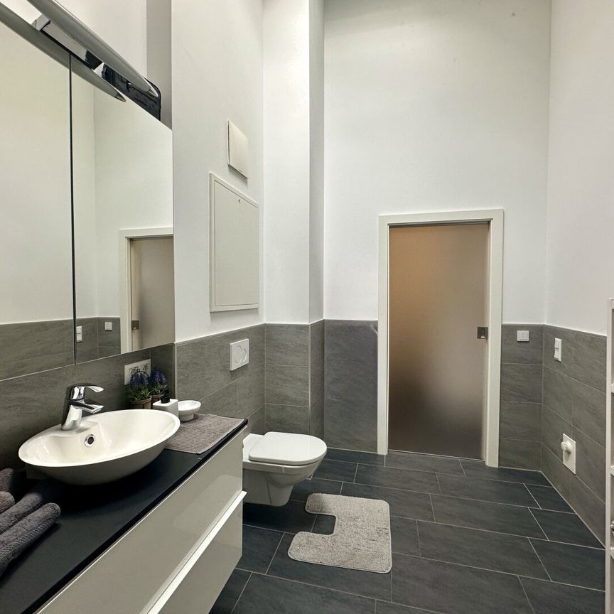 Top of Siezenheim - sonnige Dachgeschosswohnung im Zentrum. - Photo 1