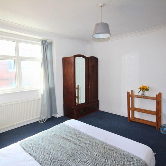 5 bedroom terraced house to rent - Photo 1