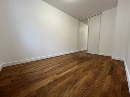 A LOUER T2 DOMENE 37m² - Photo 3