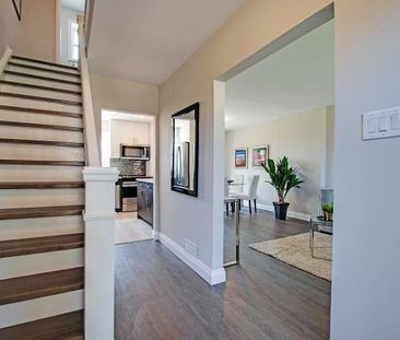 19 Cedar Street town house — Ajax, ON (3-Bedroom) - 3 Bedroom - Photo 1