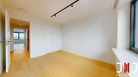 Flat for rent - Photo 2