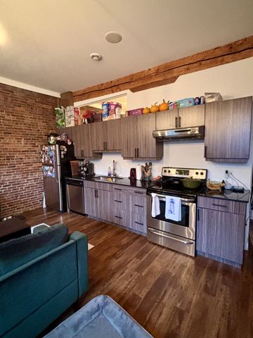 Saint John - Photo 4