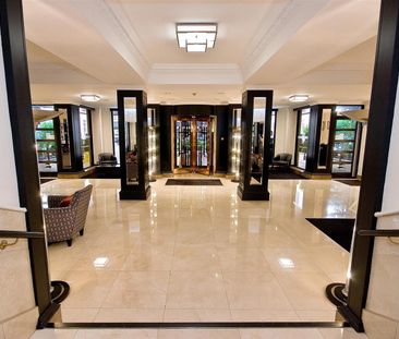 SLOANE AVENUE, SW3, London - Photo 3