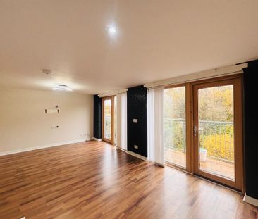 2 bedroom flat to rent - Photo 6