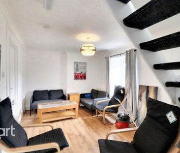 1 bedroom in a house share to rent - Photo 3