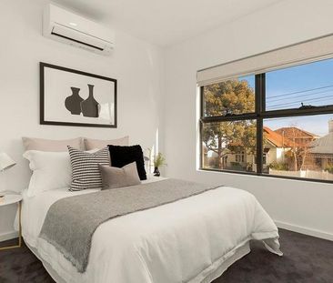 Look no further - This is home - Photo 4