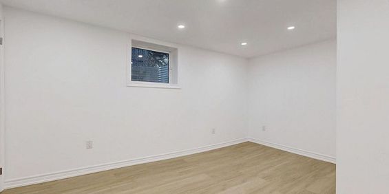 138 Armitage Drive - Photo 3