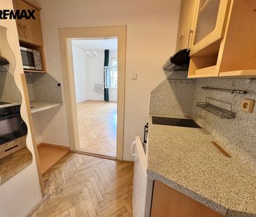 Pronájem bytu 1+kk a garsoniéry 25 m² - Photo 1