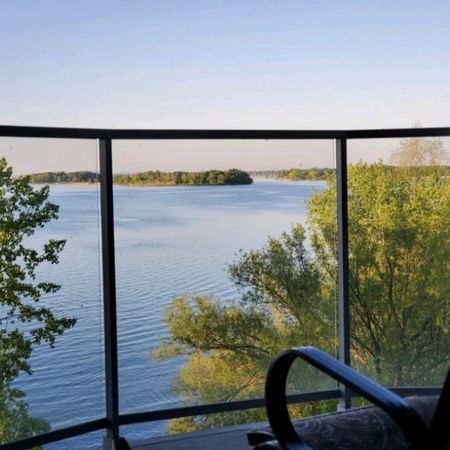 LOGEMENT 3½ BORD DU FLEUVE - Photo 3