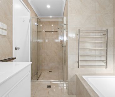 25 Hazel Street, Girraween, NSW 2145 - Photo 4