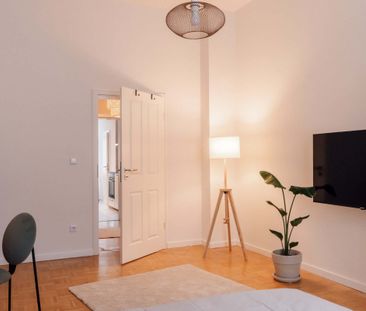 Room in Esslinger Straße, Frankfurt am Main for 75 m² with 3 bedrooms - Photo 5