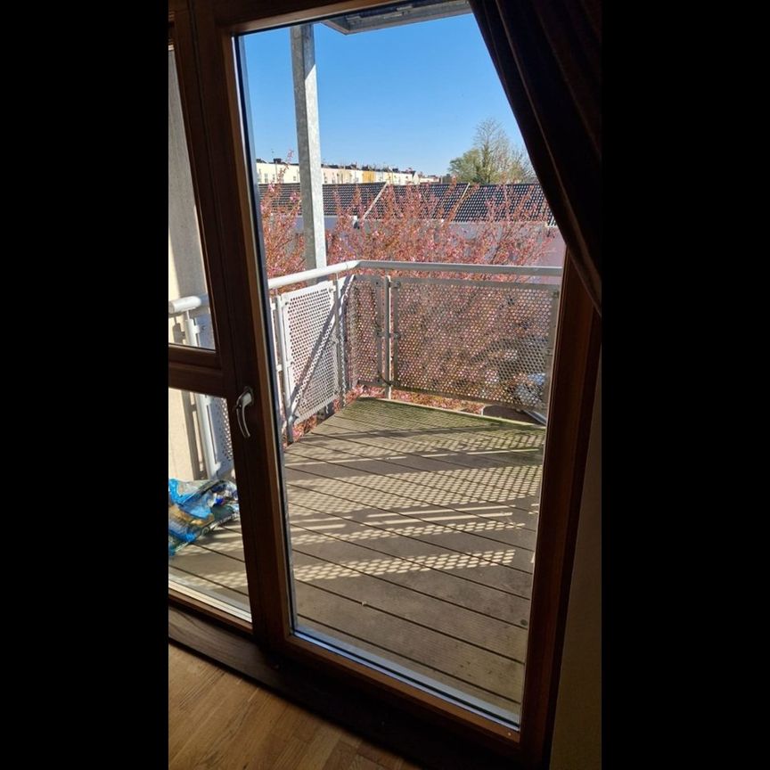2 Bed Flat, Ducrow Court, BS2 - Photo 1