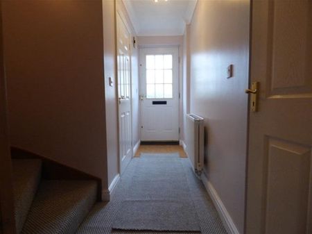 3 bedroom property to rent - Photo 3