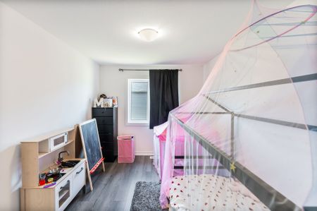 For Lease - 81 June Callwood Way, Brantford, Ontario - Photo 3