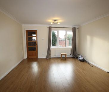 2 bed semi-detached house to rent in Scott Close, Taunton, TA2 - Photo 5