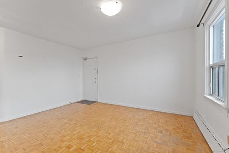 For Lease - 5 Crang Avenue Unit# 2, Toronto, Ontario - Photo 2