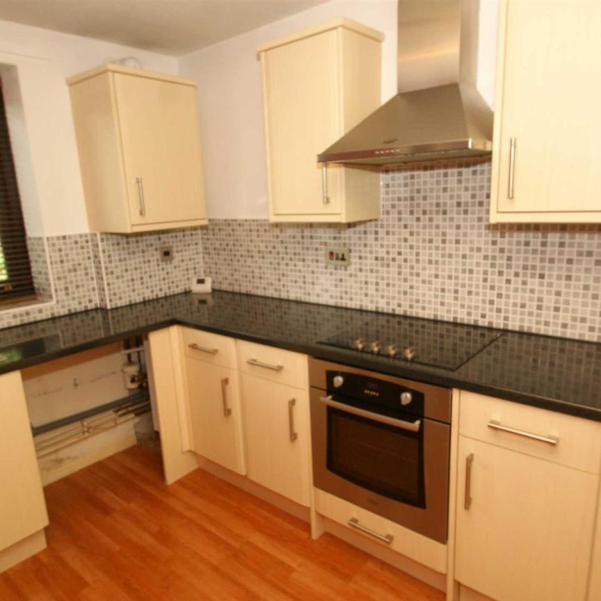 Ryedale Court, Seacroft, Leeds - Photo 1