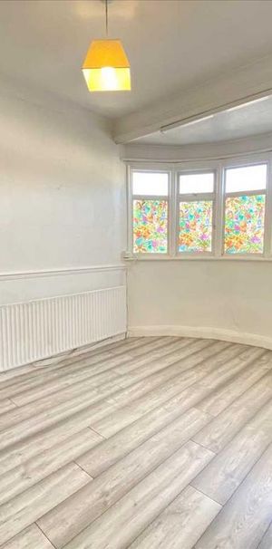 House share to rent - Photo 1