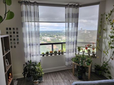 For Lease - 7601 Bathurst Street Unit# 1402, Vaughan, Ontario - Photo 2