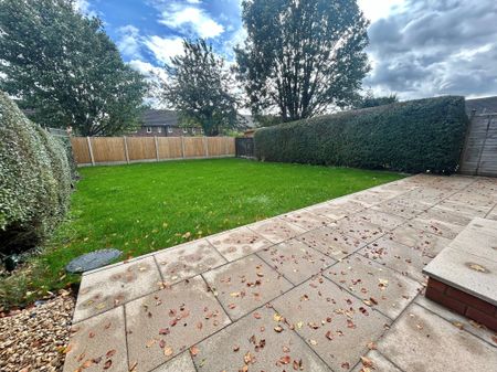 Birkin Avenue, Nottingham, Radcliffe-On-Trent - Photo 4