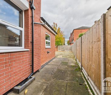 2 bedroom terraced house to rent - Photo 6