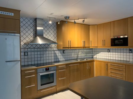 Dianastigen, Rimbo - Foto 3