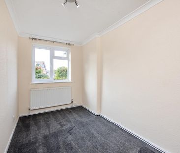 2 bedroom maisonette to rent - Photo 4