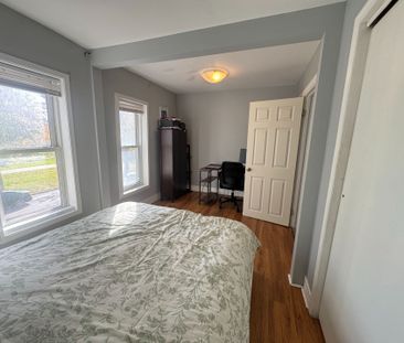 For Lease - 5205 Palmer Avenue, Niagara Falls, Ontario - Photo 2