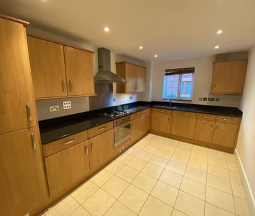 2 bedroom apartment to rent - Photo 3