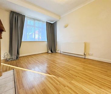 Grasmere Avenue, Whitton, Hounslow, TW3 2JQ - Photo 2