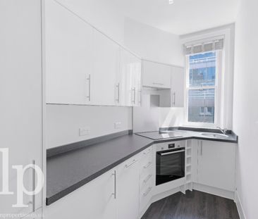 1 Bedroom Apartment, Charing Cross Road, London, Covent Garden, WC2H - Photo 5