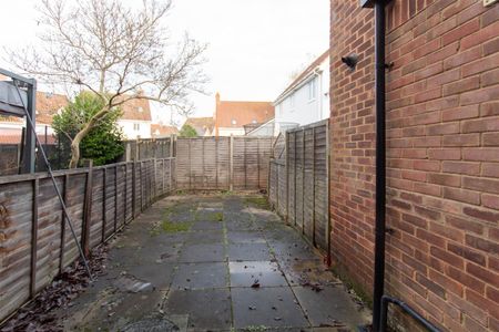 Dairy House, Hamlet Road, Haverhill - Photo 3