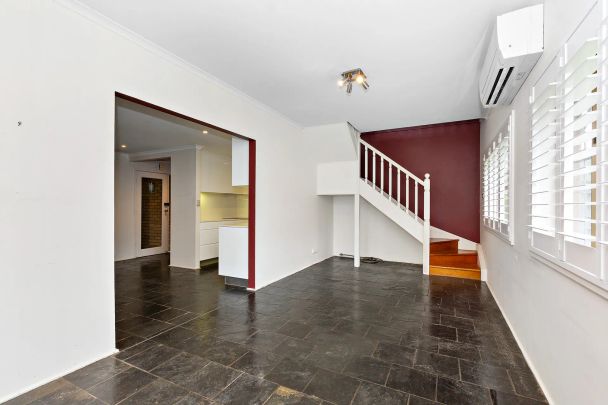 Four-Bedroom House - Photo 1