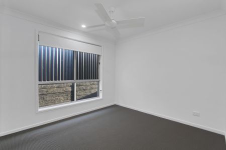 Stylish Family Living at Its Finest - Photo 5