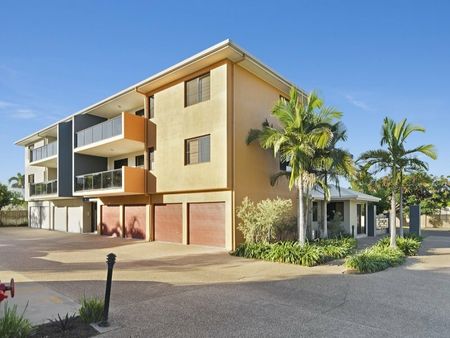 100 Ninth Ave, Railway Estate - Photo 2