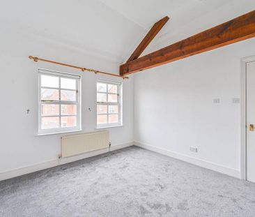 3 bedroom end of terrace house to rent - Photo 6