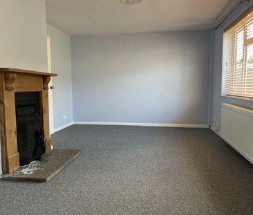 Bullen Mead, Chantry, Frome - Photo 1