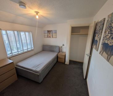 House share to rent - Photo 1